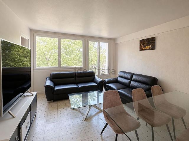 Appartement vente à Les Fougères, Avon