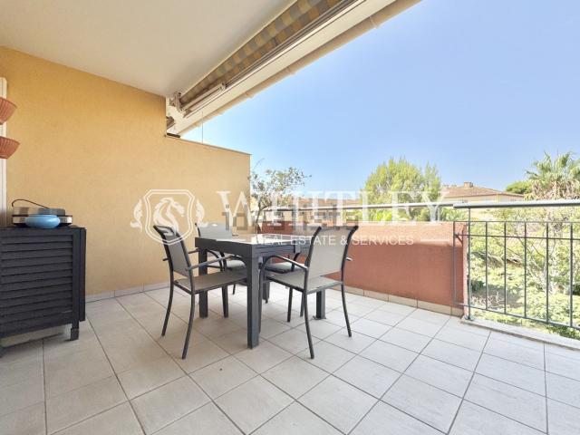Appartement vente à Font Couverte, Bagnols-en-Forêt