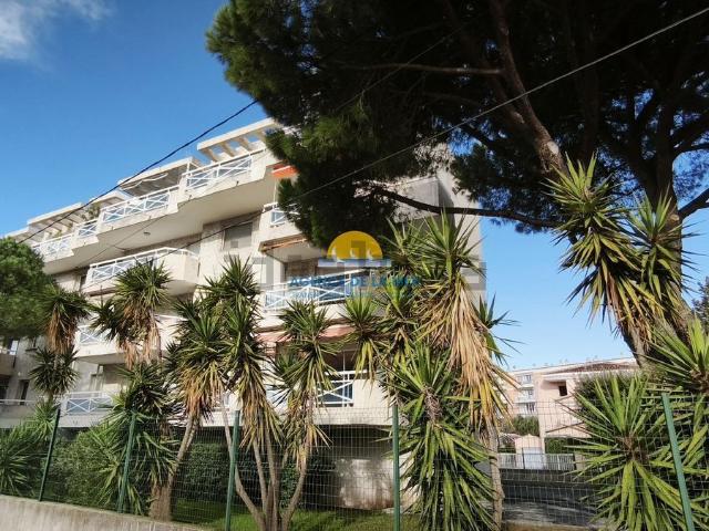 Appartement vente à Font Couverte, Bagnols-en-Forêt