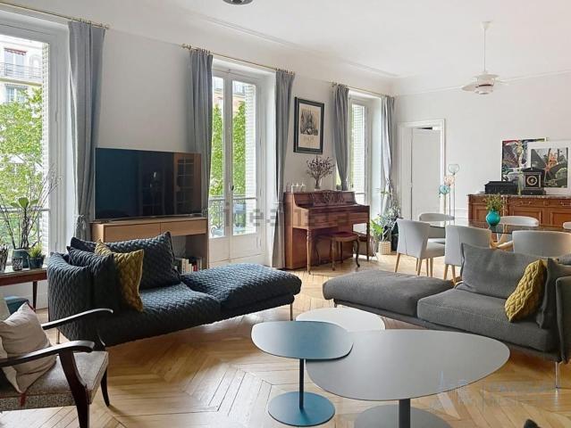 Appartement vente à Paris 11e Arrondissement, Paris