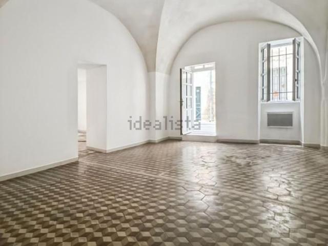 Appartement vente à Beaucaire, Gard