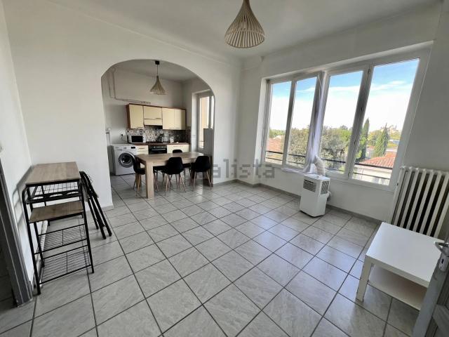 Appartement vente à Beaucaire, Gard