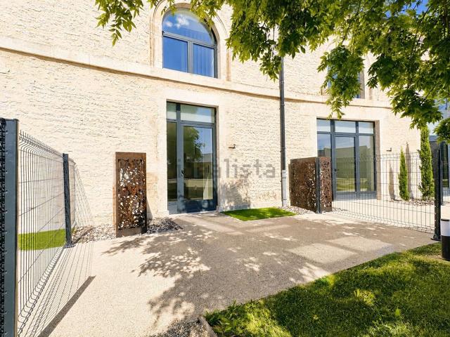 Appartement vente à Résidence du Lac, Beaune