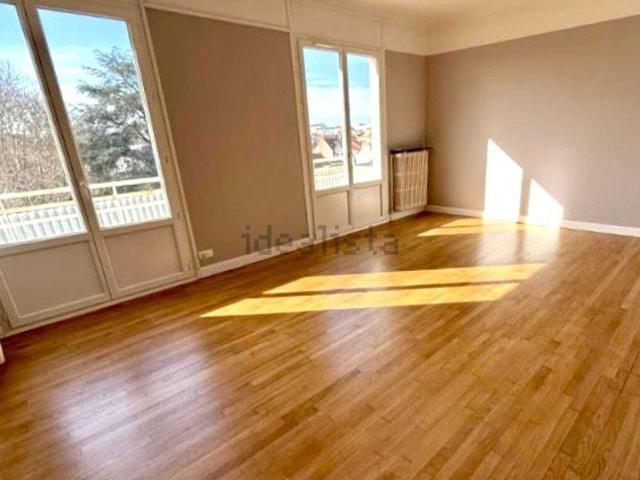 Appartement vente à Bellerive-sur-Allier, Allier