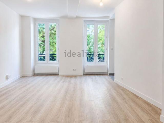 Appartement vente à Paris 20e Arrondissement, Paris