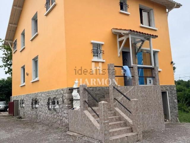 Appartement vente à Salles-Mongiscard, Pyrénées-Atlantiques