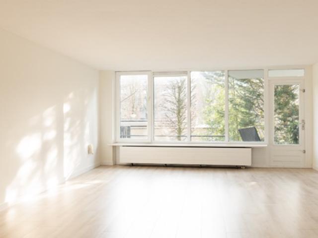 Appartement te huur in Sloten, Amsterdam