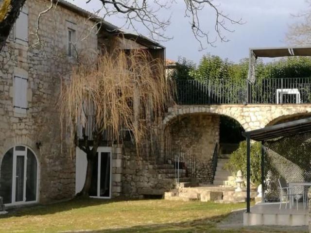 Appartement location à Casteljau, Berrias-et-Casteljau