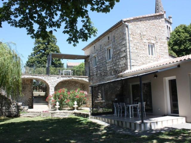 Appartement location à Casteljau, Berrias-et-Casteljau