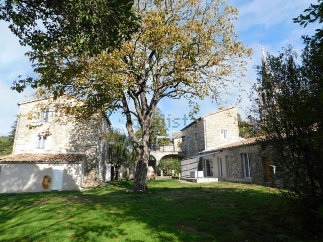 Appartement location à Casteljau, Berrias-et-Casteljau