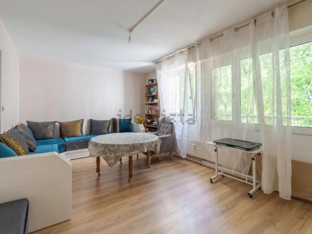 Appartement vente à Île-de-France, Besançon