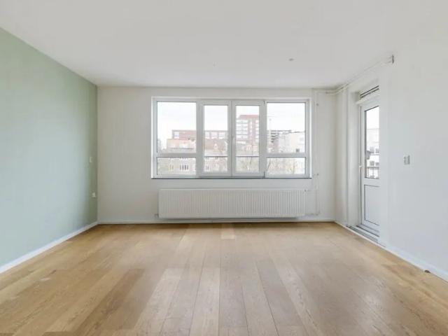 Appartement te huur in Oost, Amsterdam