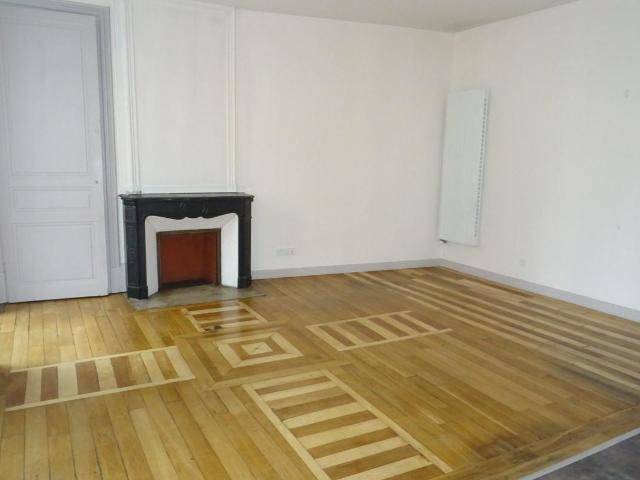 Appartement location à Tournon-sur-Rhône, Tournon-sur-rhône