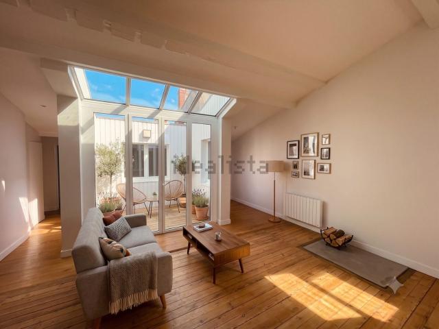 Appartement vente à Bordeaux, Port de la Lune, Bordeaux