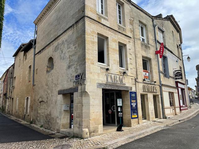 Appartement vente à Blaye, Bourg