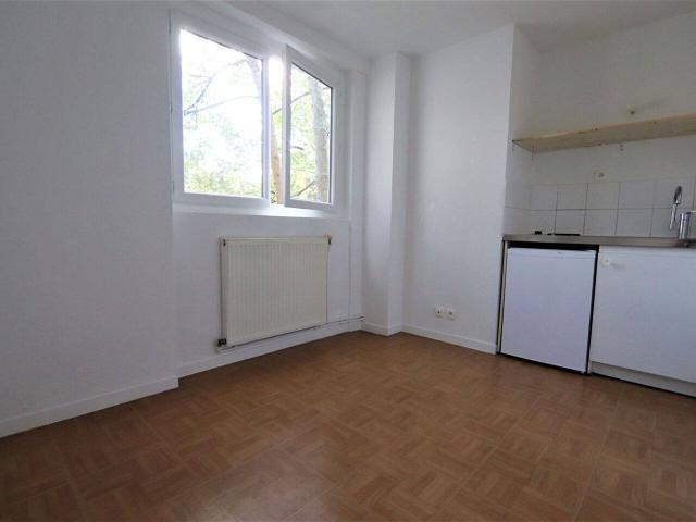 Studio location à Bourg-la-Reine, Hauts-de-Seine