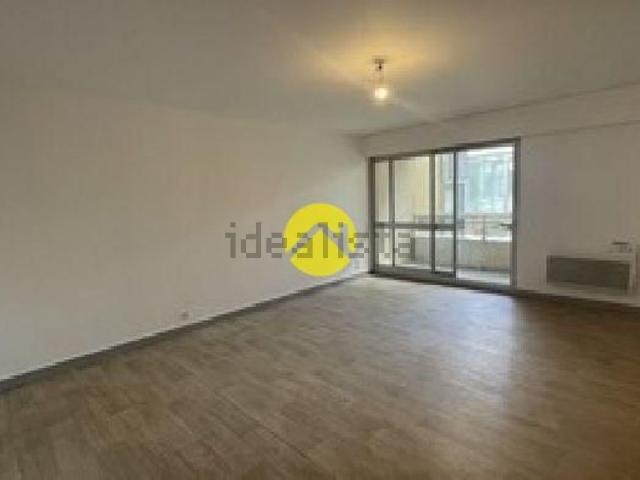 Appartement vente à Centre-Ville, Bourges