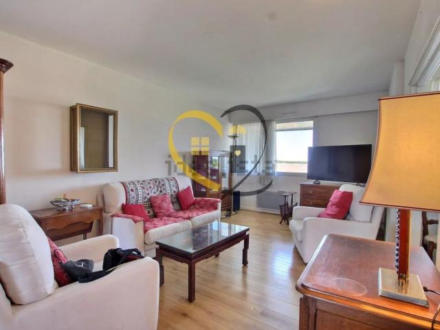 Appartement vente à Séraucourt, Bourges
