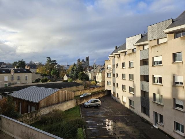 Appartement vente à Quartier Mirebeau, Bourges