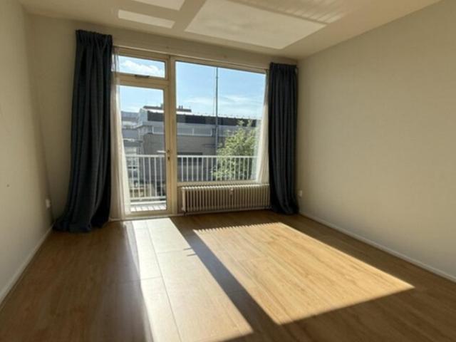 Appartement te huur in Uilennest, Zuid Holland