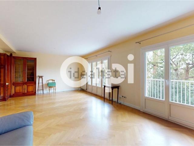 Appartement vente à Lessivas, Bron
