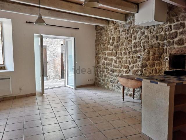 Appartement vente à La Croisette, Burzet