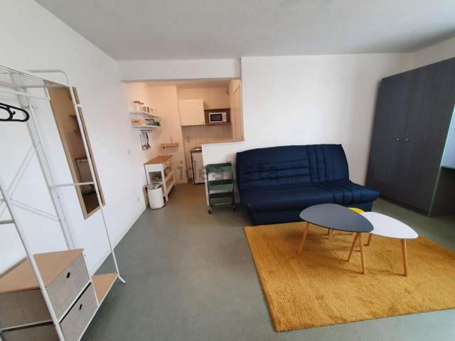 Appartement location à Jardin des Plantes, Caen
