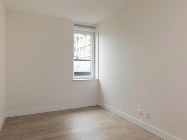 Appartement te huur in Laak, Zuid Holland