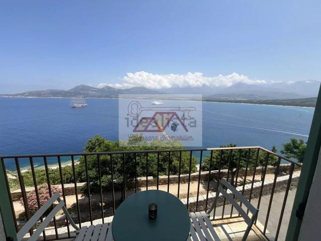 Appartement location à Basse Ville, Calvi