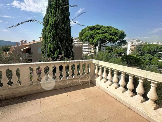 Appartement location à Perier, Cannes
