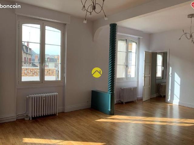 Appartement vente à Montluçon, Huriel