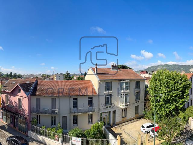 Appartement vente à Tournon-sur-Rhône, Guilherand-granges