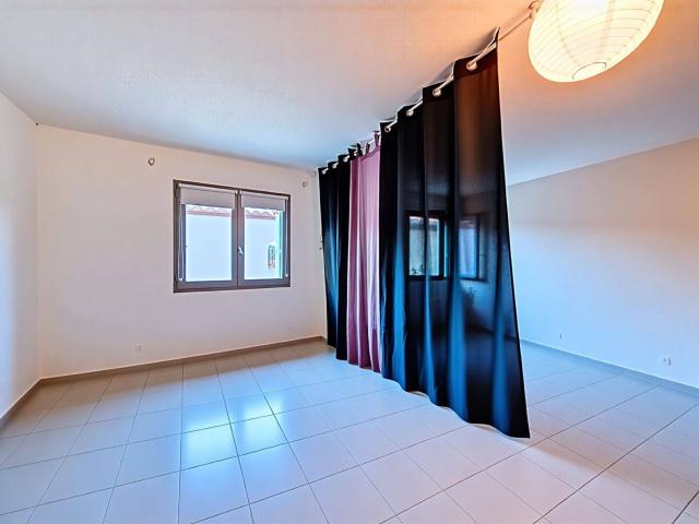 Studio location à Céret, Pyrénées-Orientales