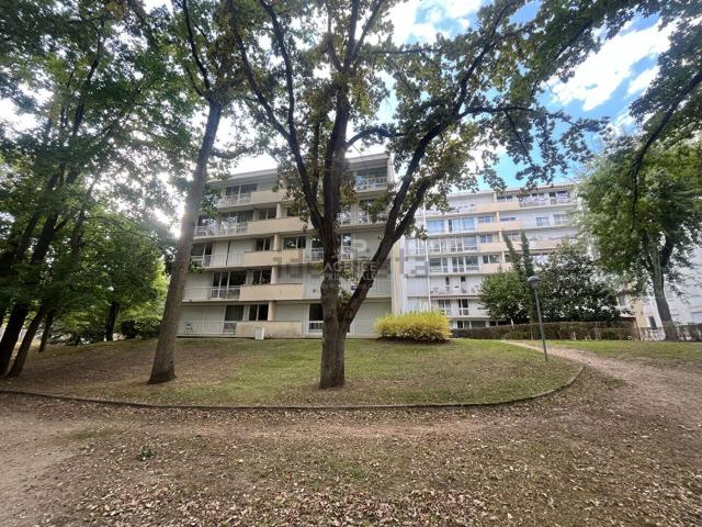 Appartement vente à Les Clairières, Cergy