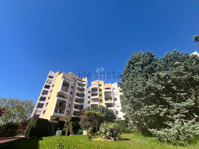 Appartement vente à Les Chênes, Cergy