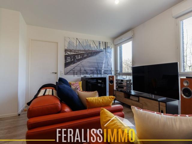 Appartement vente à Les Chênes, Cergy