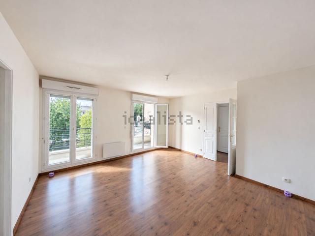 Appartement vente à Zone Artisanale des Grouettes, Cerny