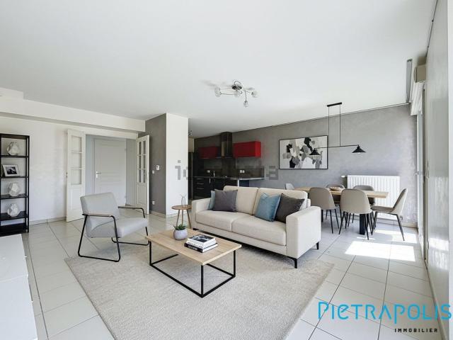 Appartement vente à Cessy, Ain