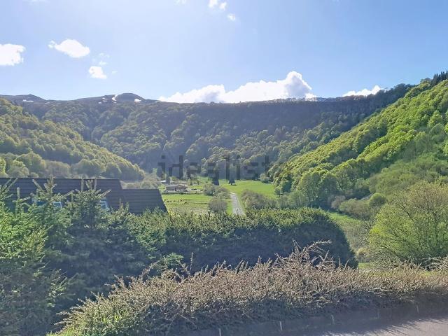 Appartement vente à Chambon-sur-Lac, Puy-de-Dôme