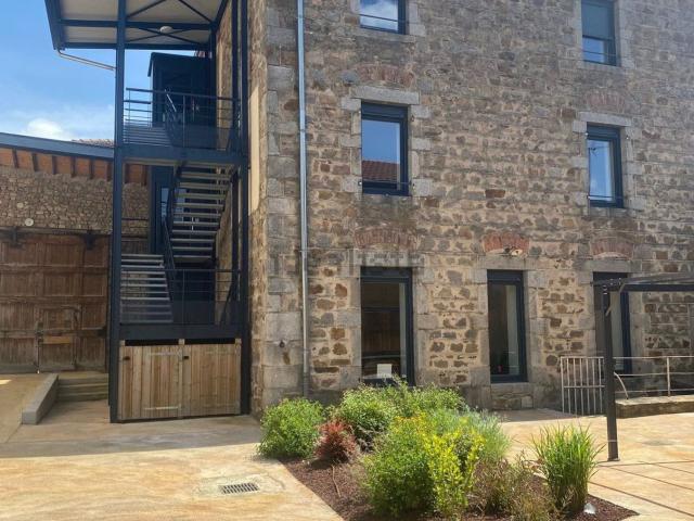 Appartement location à Le Château, Chambost-Longessaigne