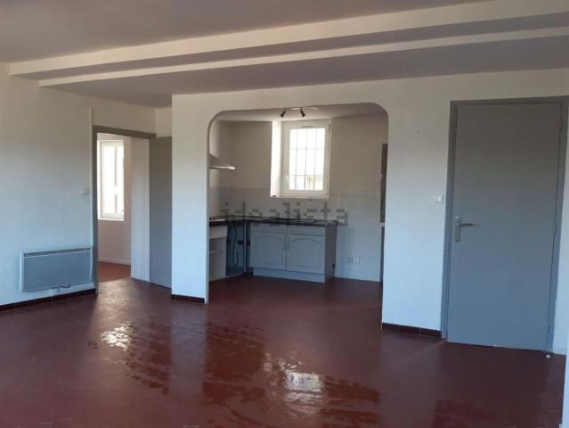 Appartement location à Château-Arnoux-Saint-Auban, Alpes-de-Haute-Provence
