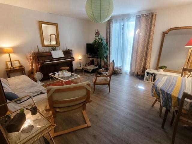 Appartement vente à La Vallée, Château-Renault