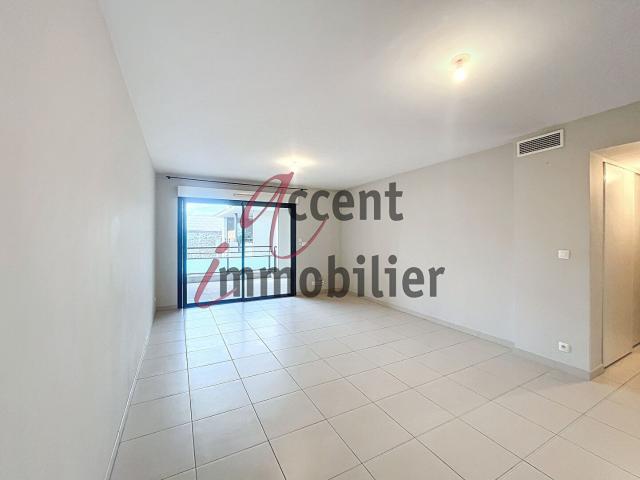 Appartement location à Arles, La Salle Les Alpes