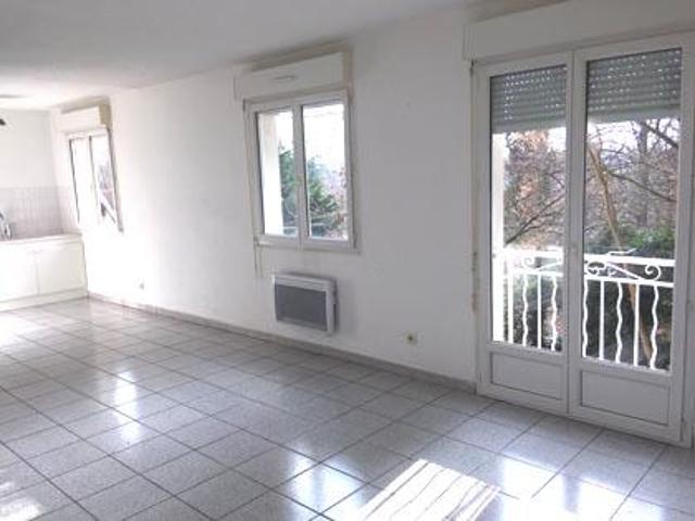 Appartement location à La Tour-du-Pin, Chavanoz