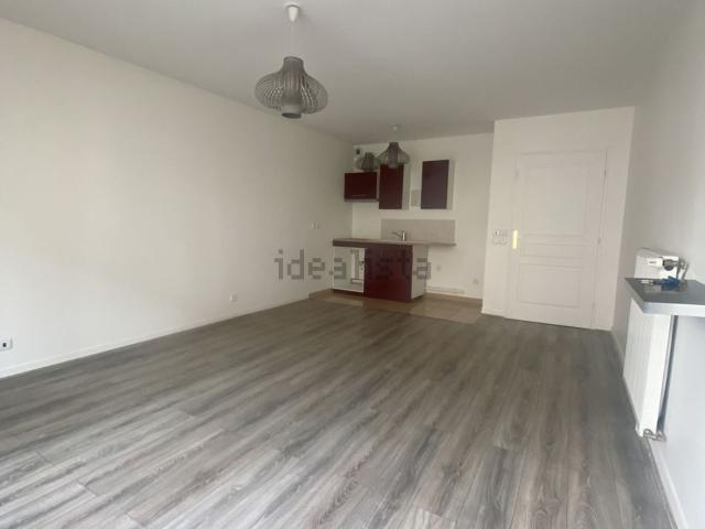 Appartement location à Le Mont-Chalâts, Chelles