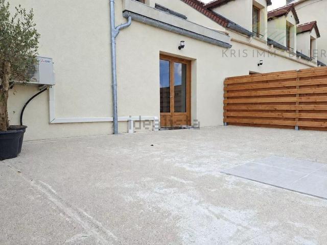 Appartement location à Hameau de Villaré, Citry