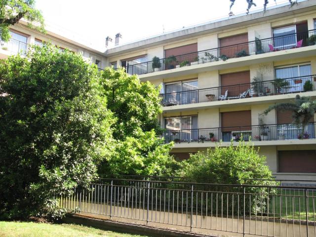 Appartement location à Clamart, Hauts-de-Seine