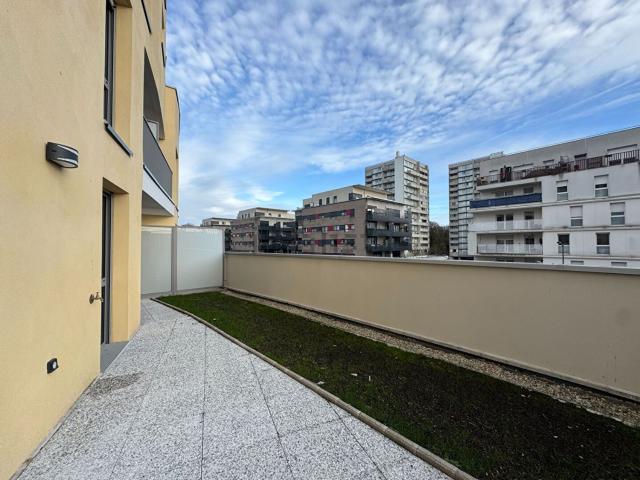 Appartement location à Clichy-sous-Bois, Seine-Saint-Denis