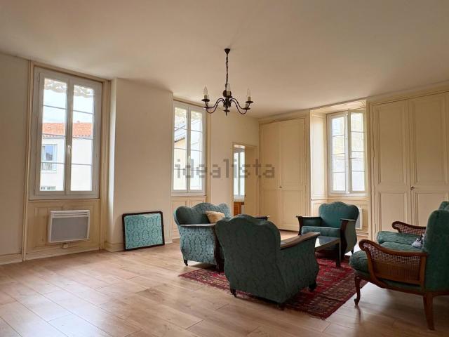 Appartement vente à Saint-Jacques, Cognac