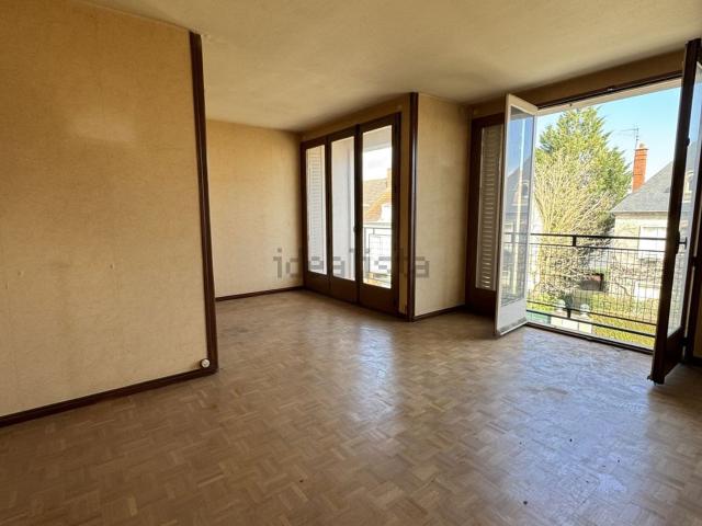 Appartement vente à Commentry, Allier